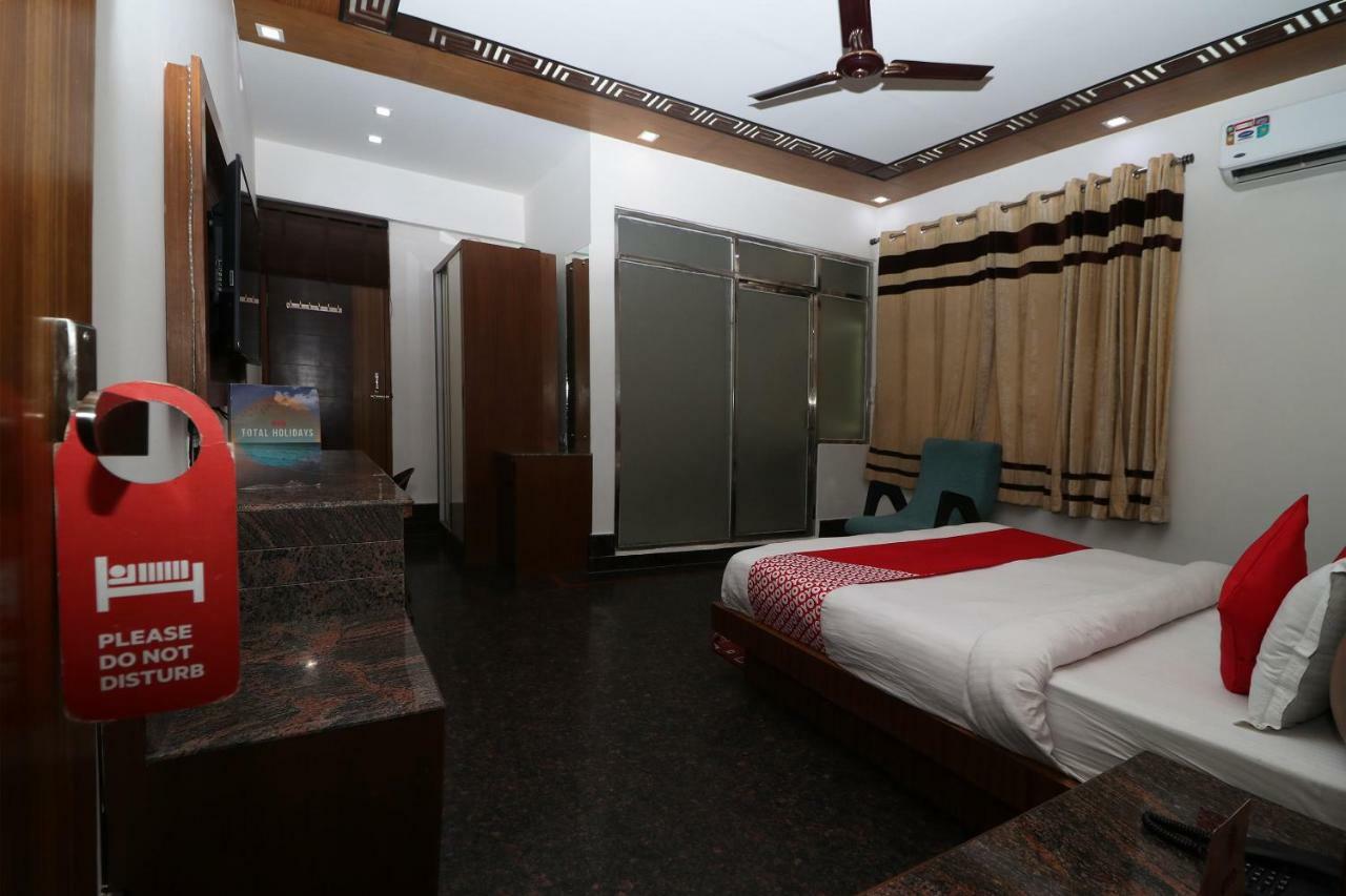Oyo 10448 Green View Home Stay Dehradun Exterior photo